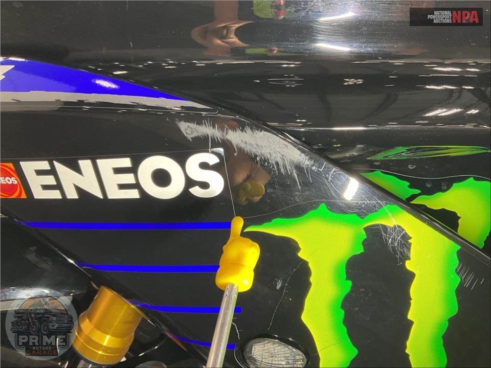 2021 Yamaha YZF-R3 MONSTER ENERGY MOTOGP — фото 14