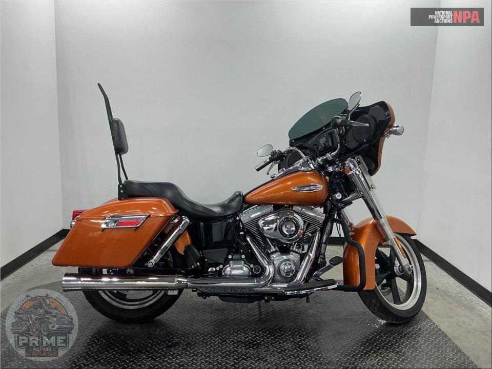 2014 Harley-Davidson FLD-103 DYNA SWITCHBACK — фото 1