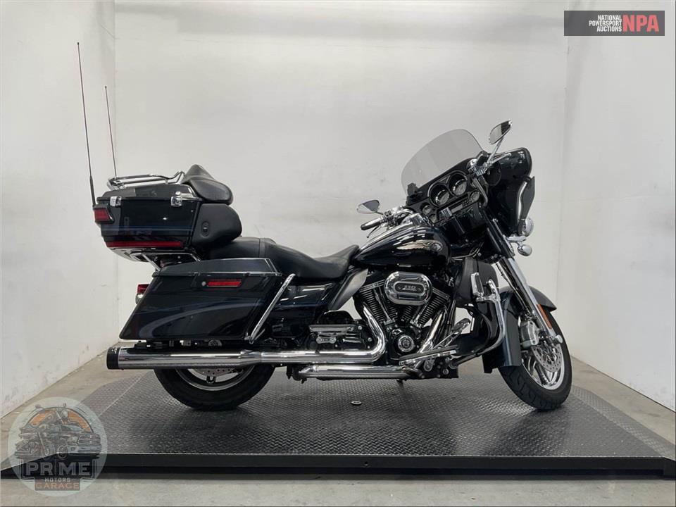 2013 Harley-Davidson FLHTCUSE8 SCREAMIN EG ANN — фото 1