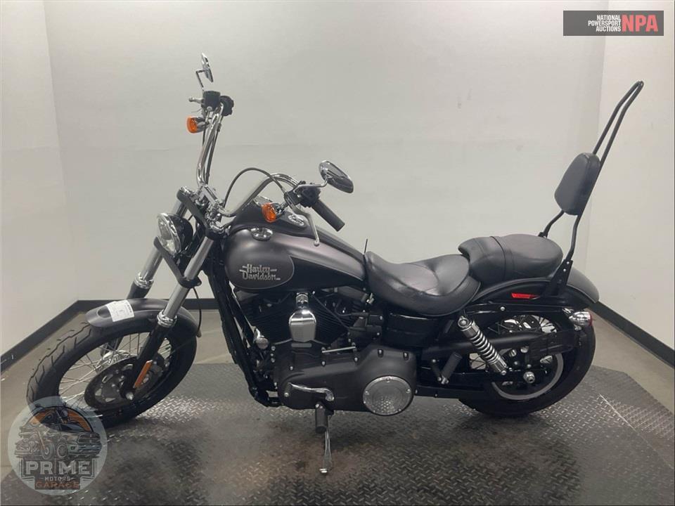 2017 Harley-Davidson FXDB STREET BOB — фото 3