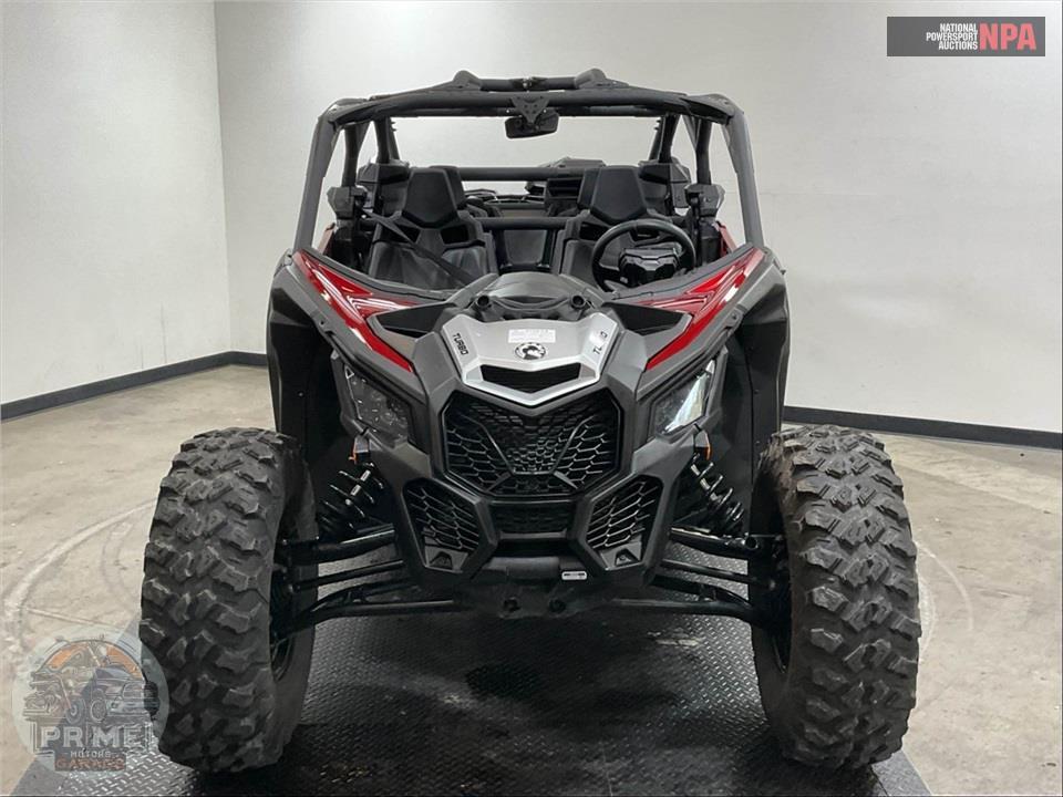 2025 Can-Am MAVERICK X3 MAX DS TURBO (RED & SILVER) — фото 2