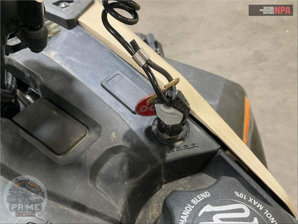 2024 Ski-Doo Summit X 154 850 E-TEC PowderMax Light FlexEdge 2.5" SHOT — фото 9