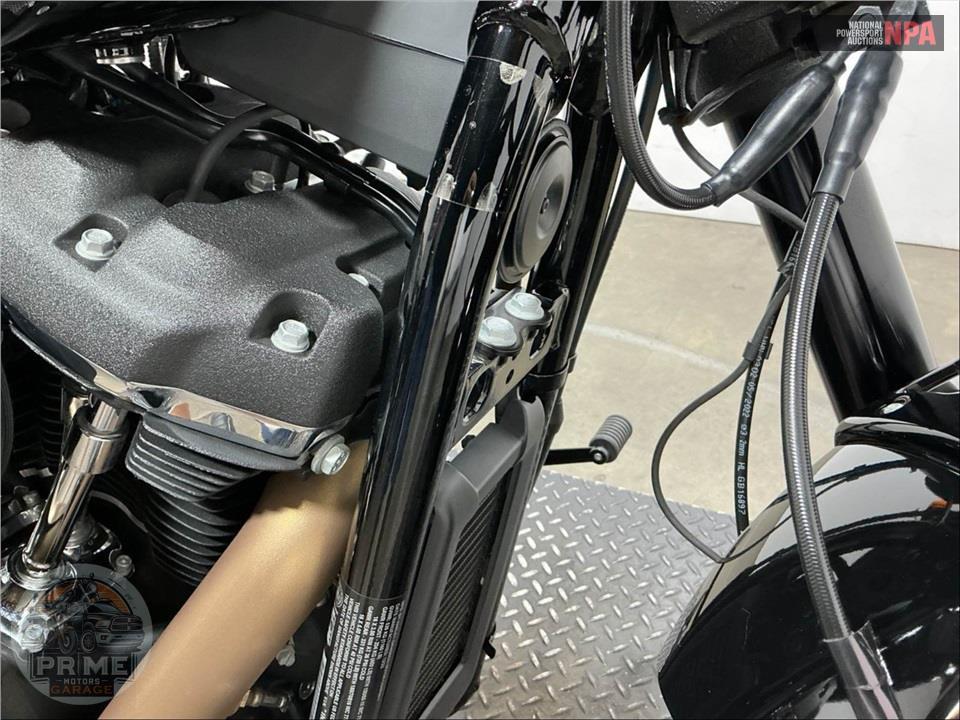 2023 Harley-Davidson FXFBS FAT BOB 114 — фото 11
