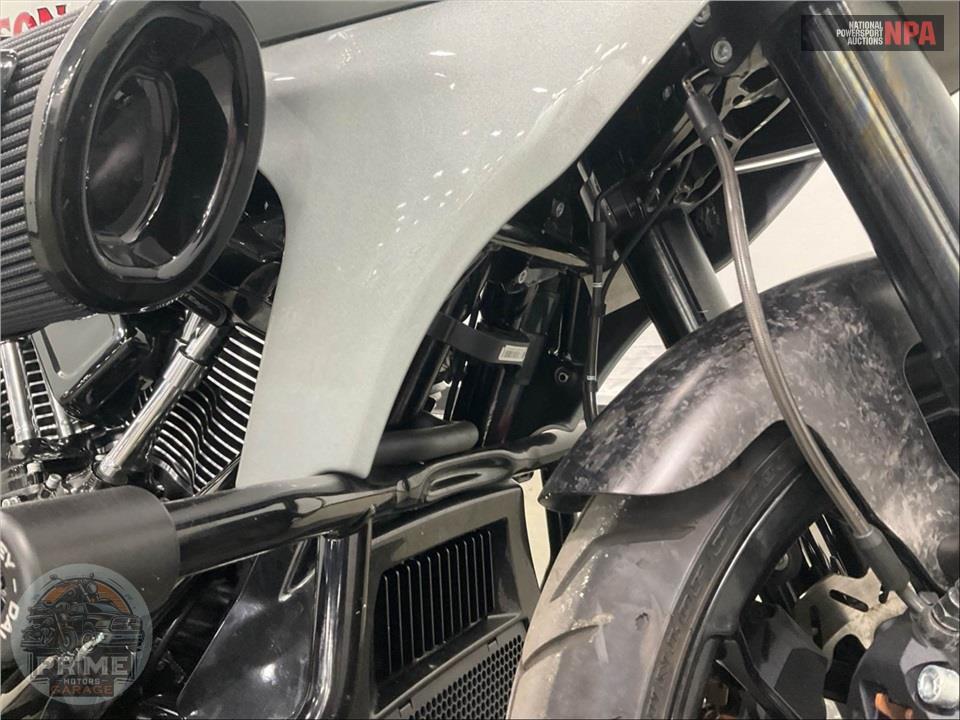 2025 Harley-Davidson FLTRXSTSE CVO ROAD GLIDE ST — фото 11