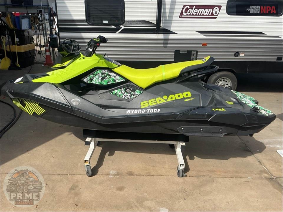 2023 Seadoo/Brp SPARK 2UP TRIXX — фото 3