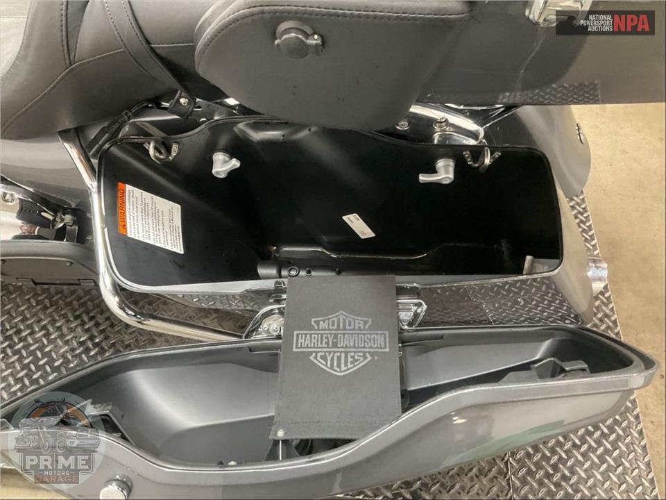 2022 Harley-Davidson FLTRK ROAD GLIDE LIMITED — фото 23
