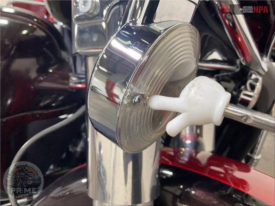2012 Harley-Davidson FLHTK ELECTRA GLIDE UL LI — фото 42