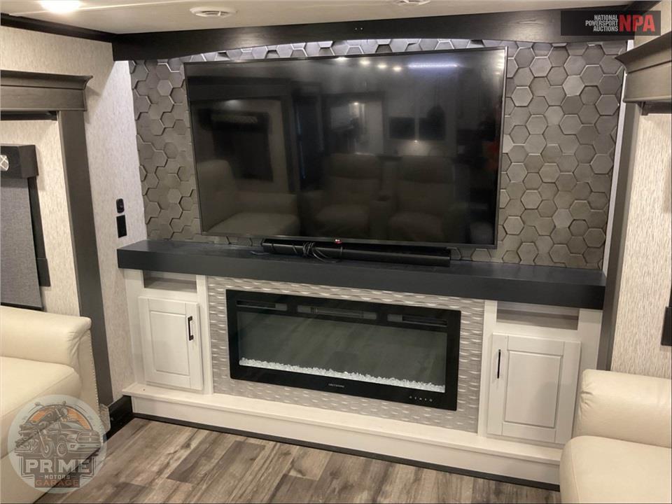 2023 Redwood Rv M-4200 FL - FIFTH WHEEL SERIES — фото 20