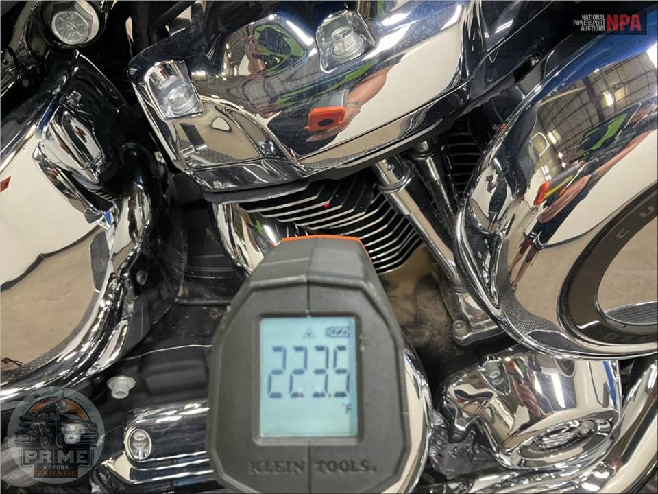 2018 Harley-Davidson FLDE DELUXE — фото 8
