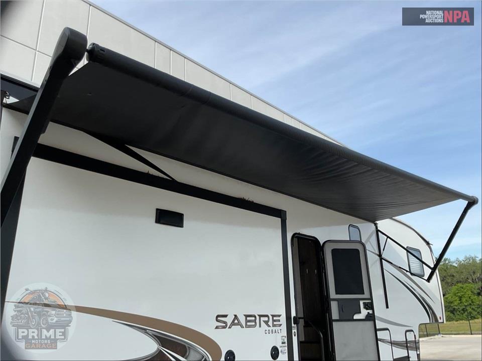 2021 Sabre By Forest River M-38DBQ - FIFTH WHEEL SERIES — фото 42
