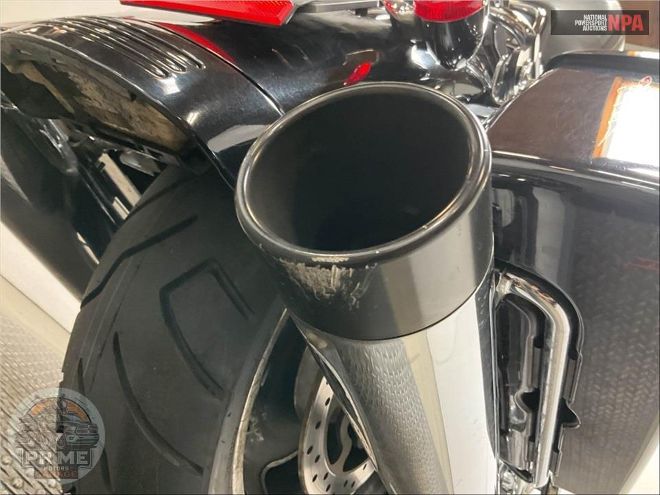 2013 Harley-Davidson FLHX STREET GLIDE — фото 10