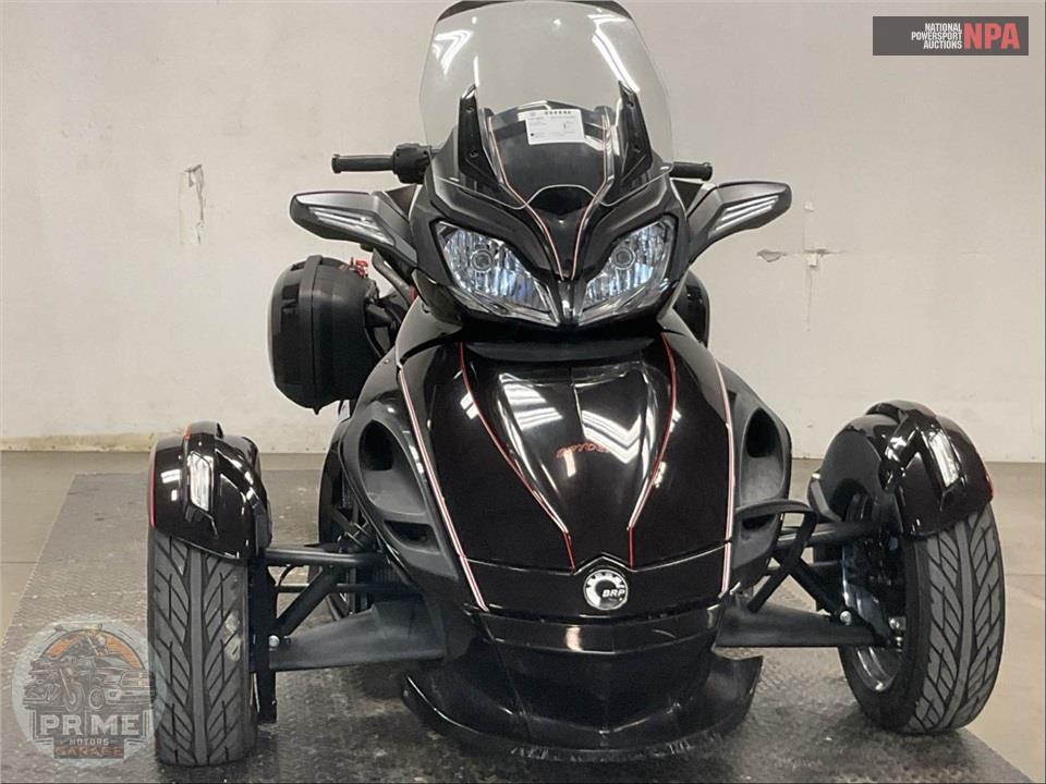 2013 Can-Am SPYDER ST LIMITED — фото 2