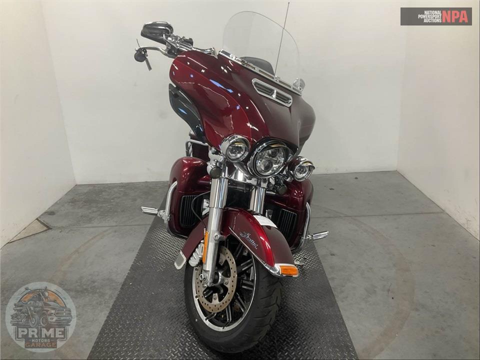 2017 Harley-Davidson FLHTK ULTRA LIMITED — фото 2
