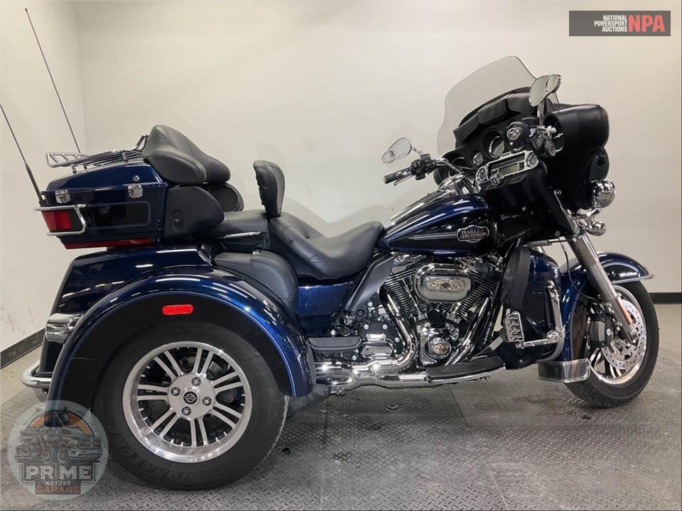 2012 Harley-Davidson FLHTCUTG TRIGLIDE UL CLSC — фото 1