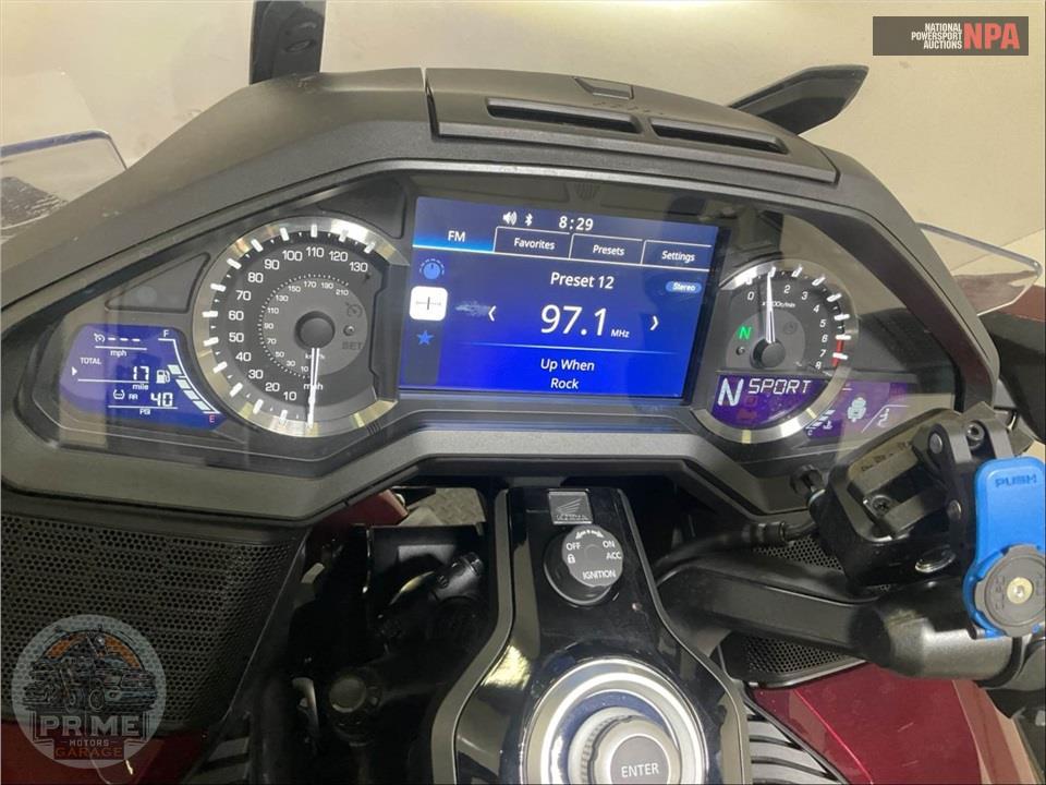 2025 Honda GL1800D GOLDWING TOUR DCT — фото 5