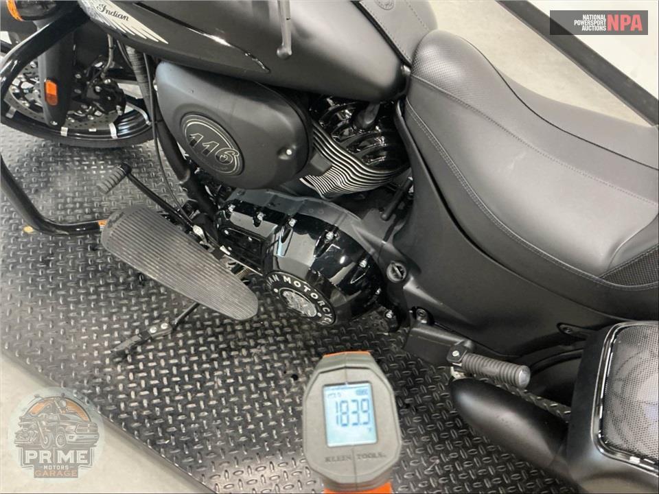 2025 Indian Motorcycle CHIEFTAIN DARK HORSE WITH POWERBAND AUDIO PACKAGE (BLACK) — фото 8
