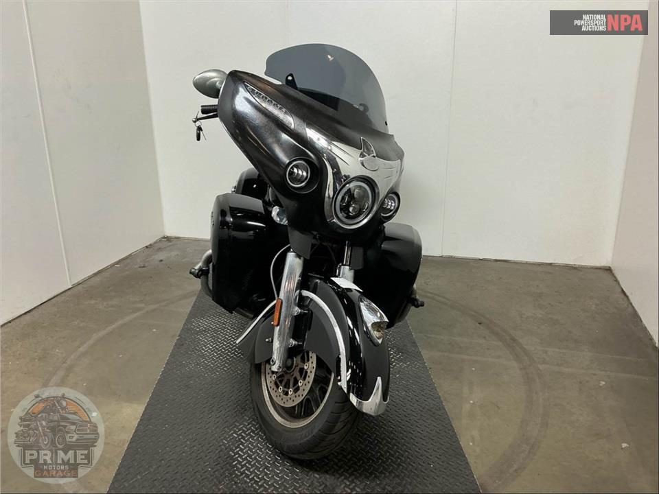 2015 Indian Motorcycle ROADMASTER (BLACK) — фото 2