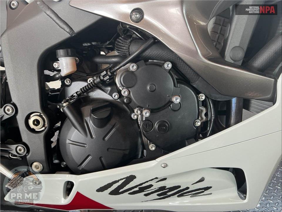 2025 Kawasaki ZX636KSFAL NINJA ZX-6R — фото 6