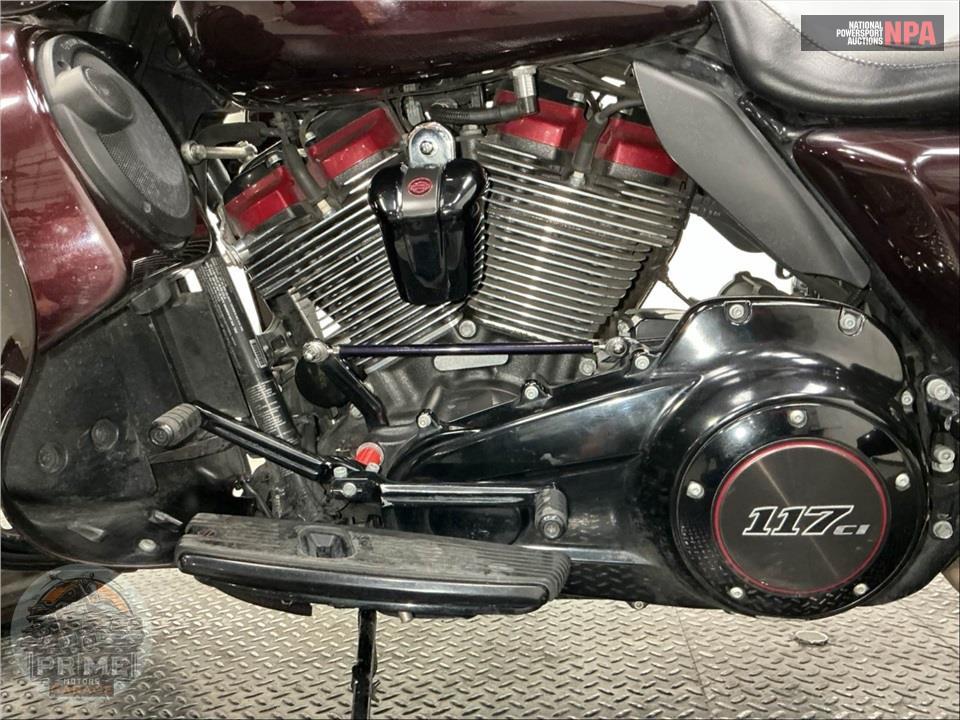 2019 Harley-Davidson FLHXSE CVO STREET GLIDE — фото 7