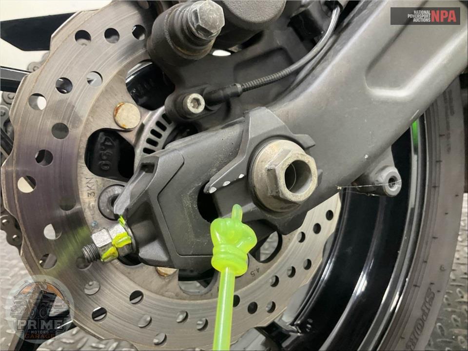 2024 Kawasaki NINJA 650 ABS KRT EDITION — фото 32