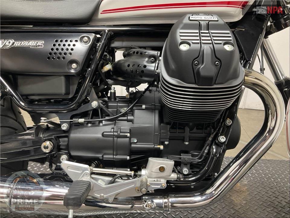 2017 Moto Guzzi V9 ROAMER — фото 6