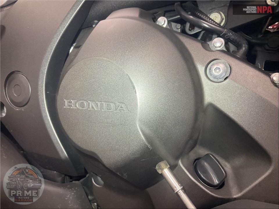 2015 Honda CTX700NDF NAKED DCT (ABS) — фото 11