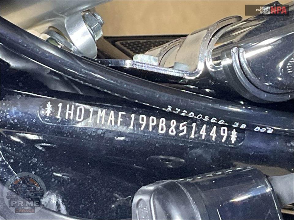 2023 Harley-Davidson FLHTCUTG TRI GLIDE ULTRA CLASSIC — фото 25