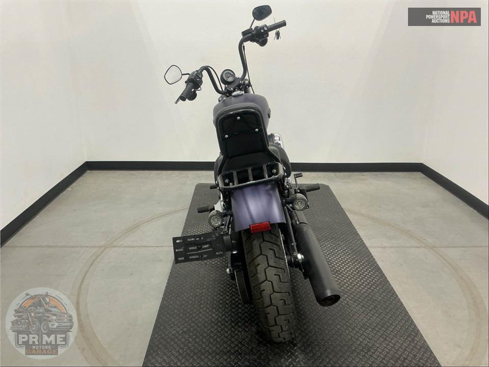 2025 Harley-Davidson FXBB STREET BOB — фото 4
