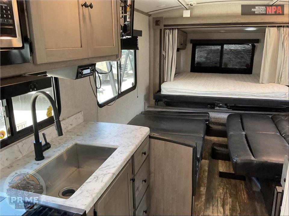 2020 Keystone Rv M-210 URS OUTBACK  ULTRA-LITE SERIES — фото 7