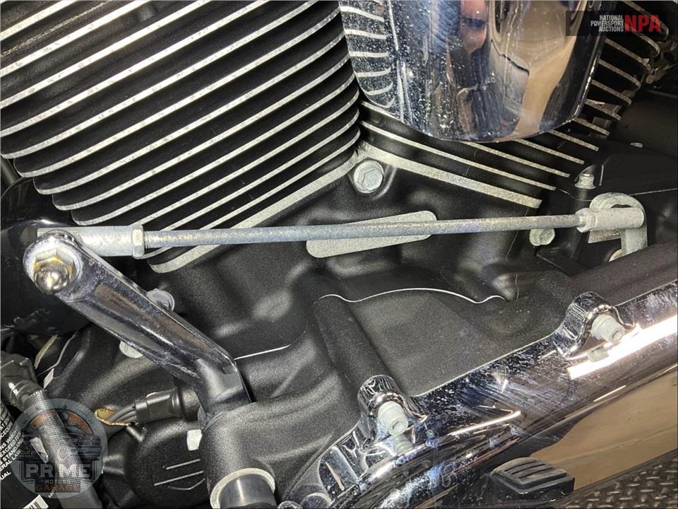 2023 Harley-Davidson FLHTCUTG TRI GLIDE ULTRA CLASSIC — фото 23