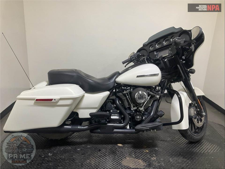 2018 Harley-Davidson FLHXS STREET GLIDE SPECIAL — фото 1