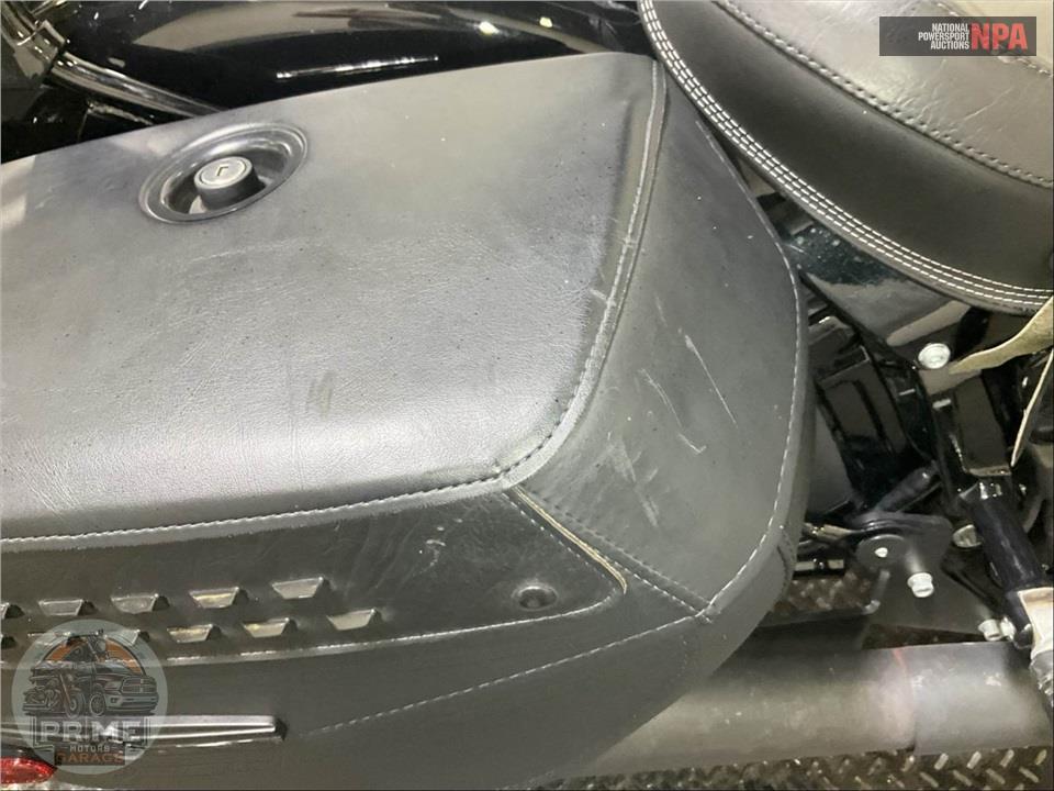 2023 Harley-Davidson FLHCS HERITAGE CLASSIC 114 — фото 23