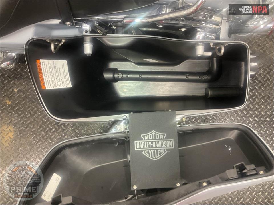 2023 Harley-Davidson FLTRX ROAD GLIDE — фото 16