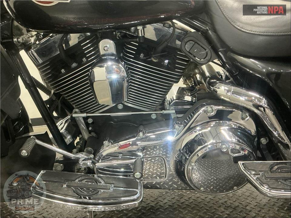 2008 Harley-Davidson FLHTCU ULTRA CLASSIC ELECTRA GLIDE — фото 7