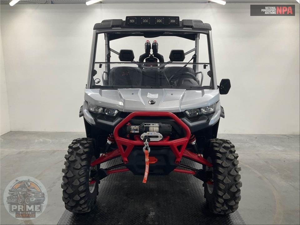 2025 Can-Am DEFENDER X MR HD10 — фото 2