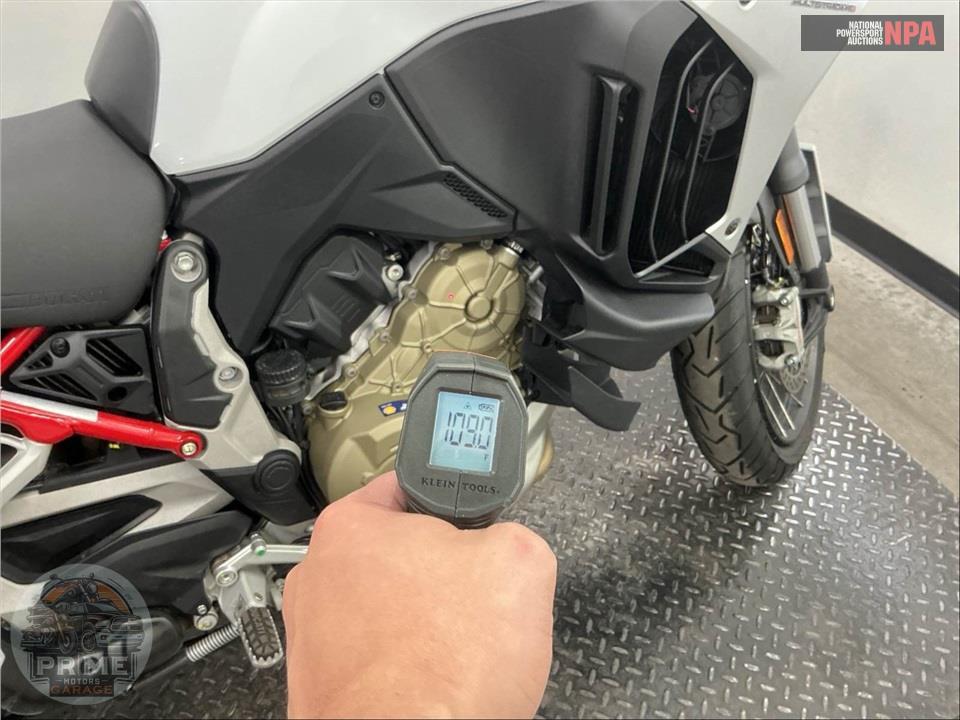 2024 Ducati Multistrada V4 S Travel&Radar — фото 8
