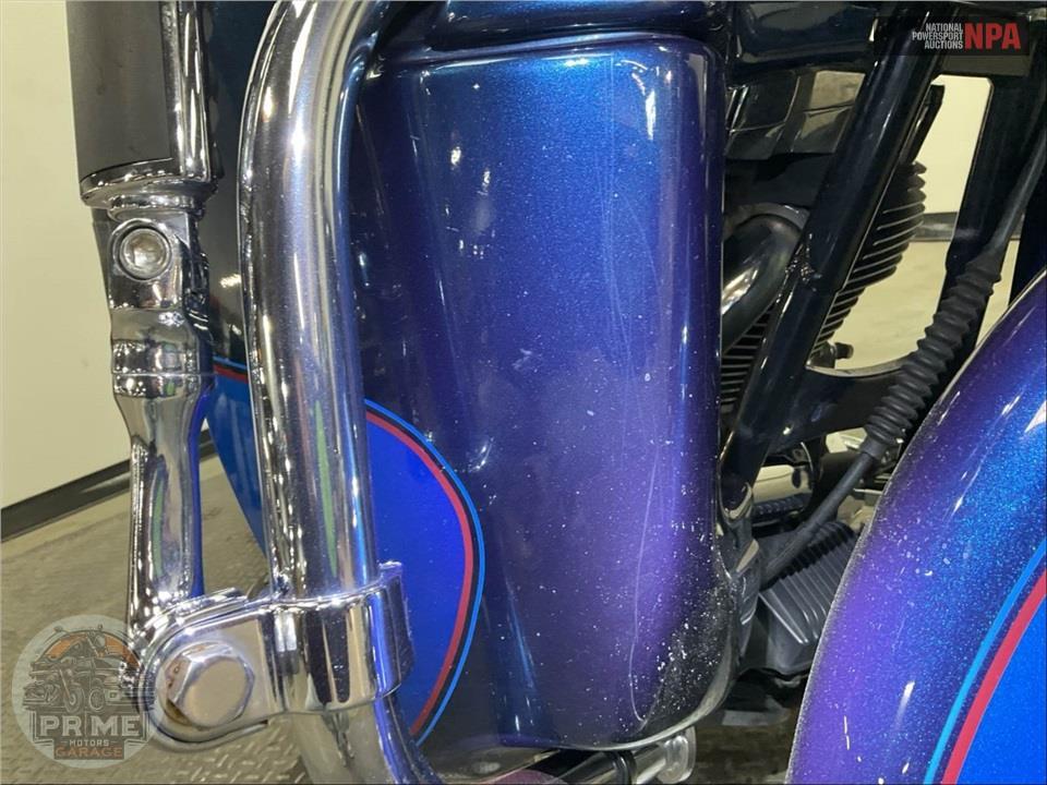 2004 Harley-Davidson FLHTCUI ULTRA CLASSIC ELECTRA GLIDE — фото 17