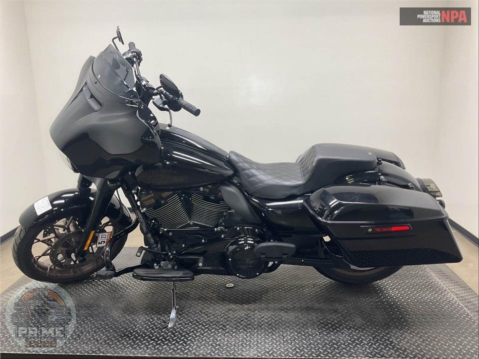 2022 Harley-Davidson FLHXST STREET GLIDE ST — фото 3