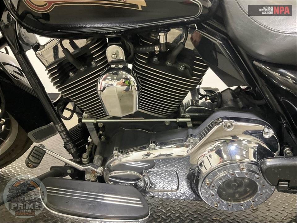 2007 Harley-Davidson FLHTC ELECTRA GLIDE CLASSIC — фото 7