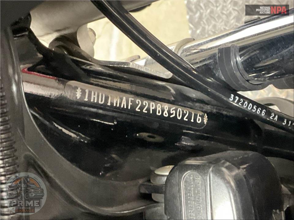 2023 Harley-Davidson FLHTCUTG TRI GLIDE ULTRA CLASSIC — фото 26