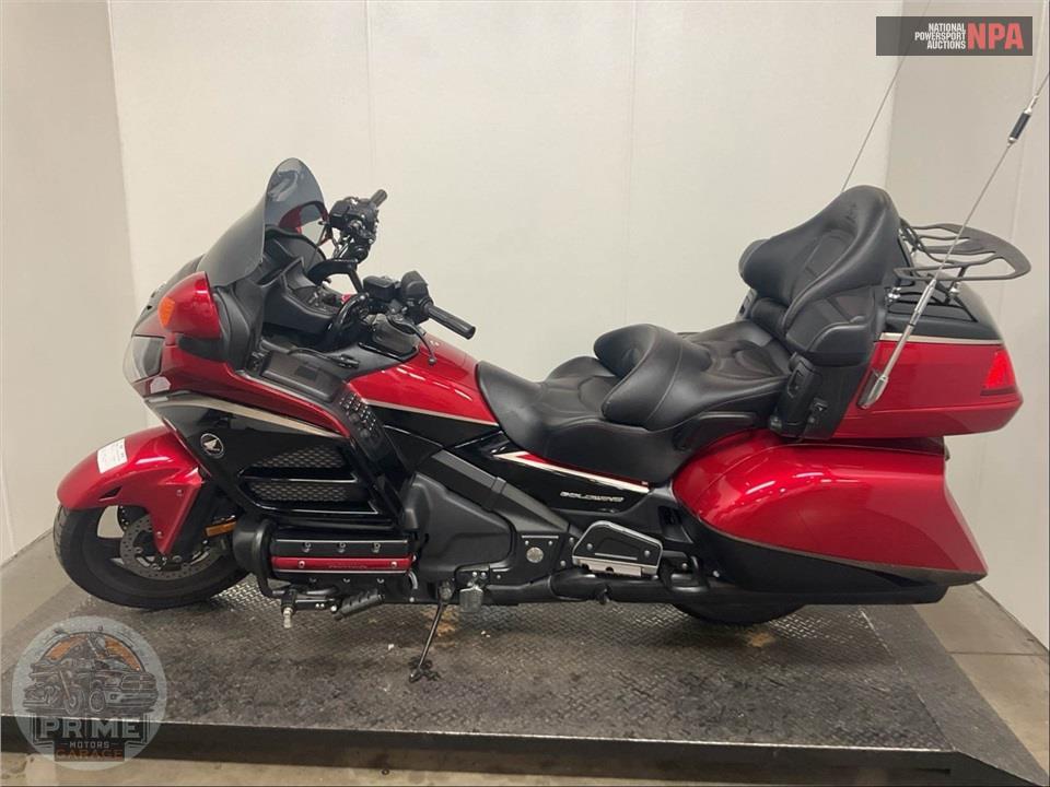 2015 Honda GL18HPMF GOLDWING — фото 3