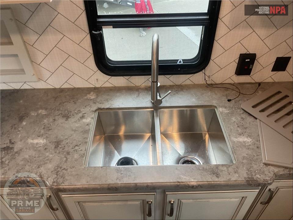 2021 Keystone Rv M-30 RKD - COUGAR SERIES — фото 14