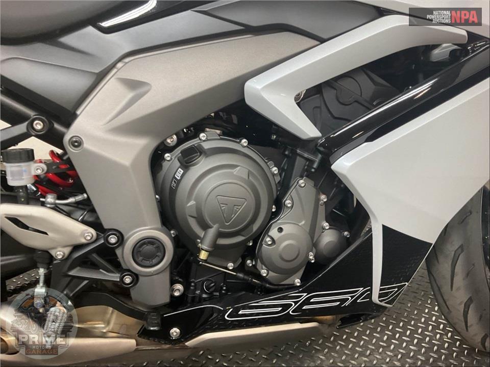 2025 Triumph DAYTONA 660 — фото 6