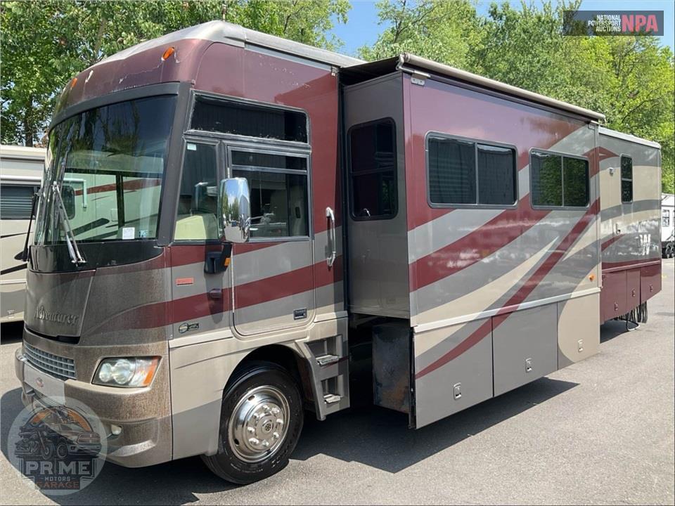 2006 Winnebago M-35A WORKHORSE ADVENTURER SERIES — фото 2