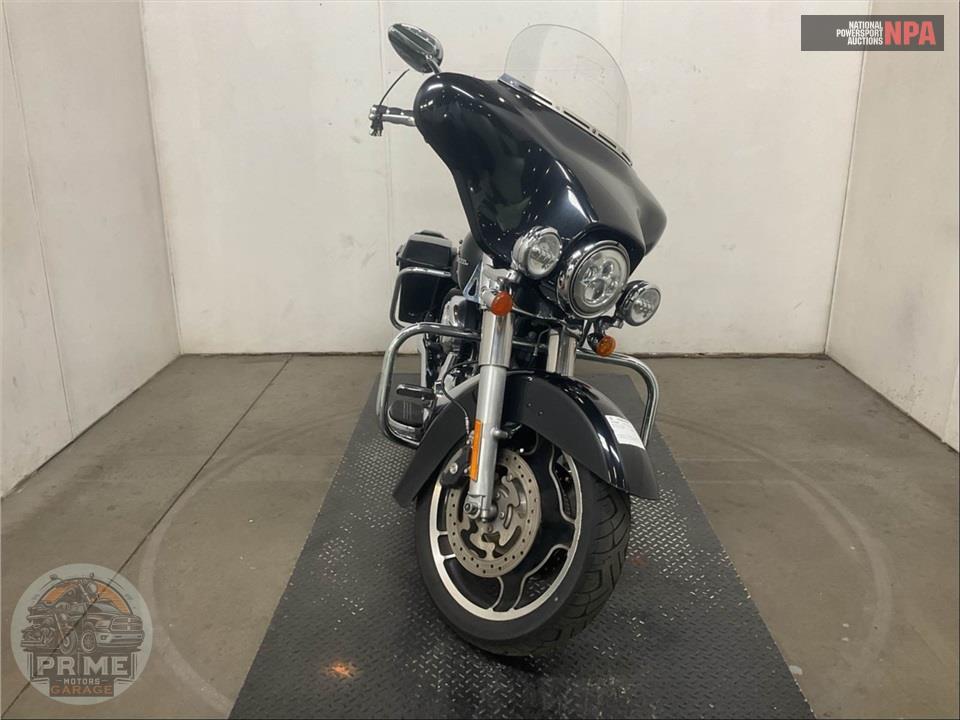 2012 Harley-Davidson FLHX STREET GLIDE — фото 2