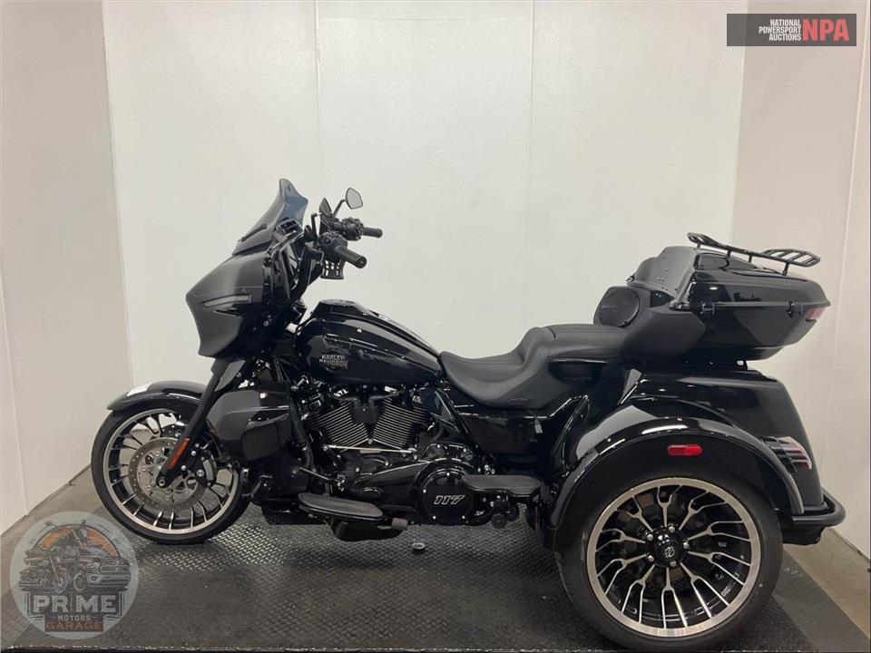 2026 Harley-Davidson FLHLT STREET GLIDE 3 LIMITED — фото 3