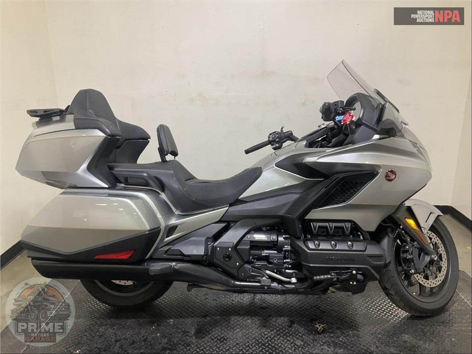 2025 HONDA GOLD WING TOUR AUTOMATIC DCT