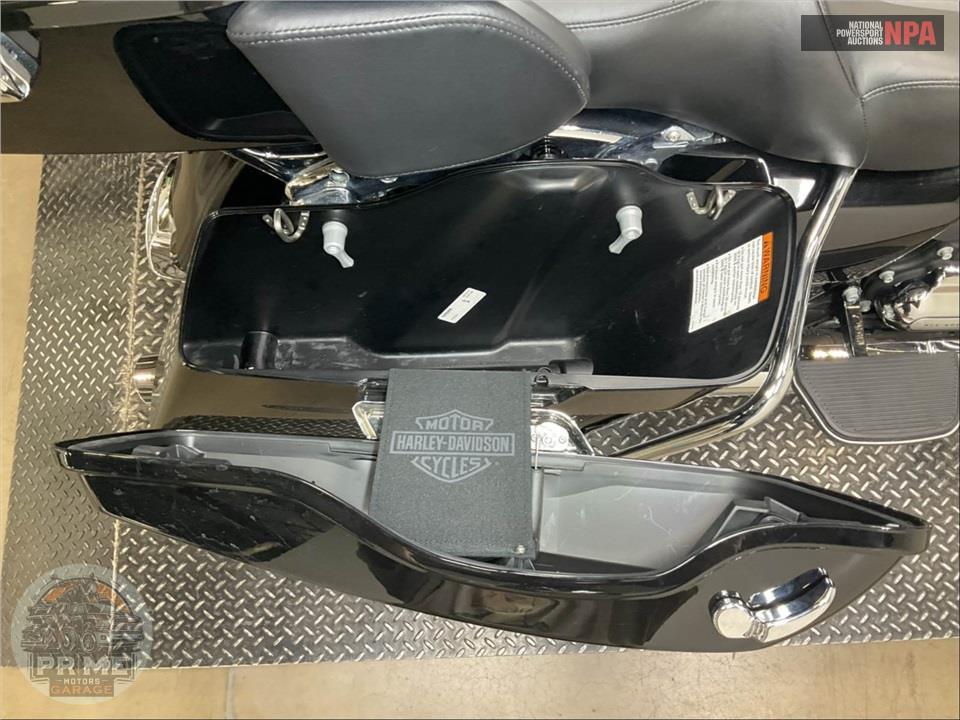 2018 Harley-Davidson FLHTK ULTRA LIMITED — фото 20