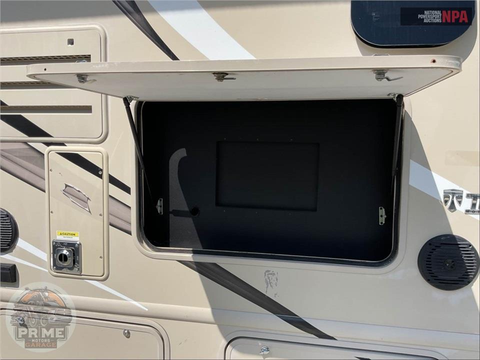 2017 Thor Motor Coach M-24.1 FORD - AXIS SERIES — фото 58