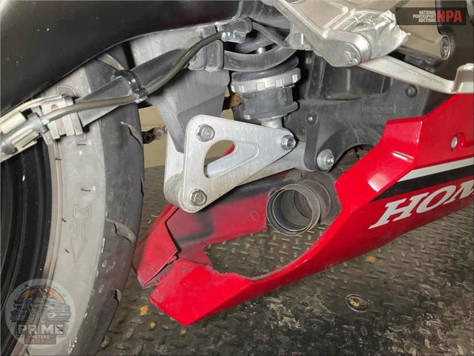 2018 Honda CBR1000RR — фото 44